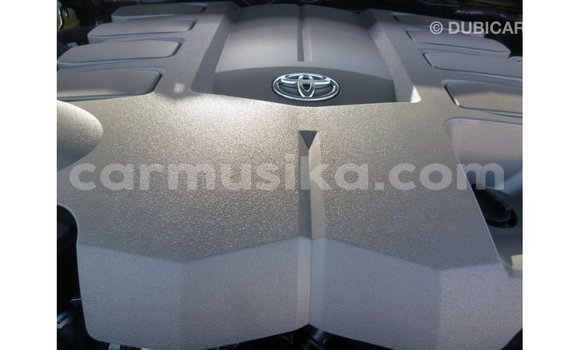 Buy Import Toyota Land Cruiser Black Car in Import - Dubai in Harare Buy Import Toyota Land Cruiser Black Car in Import - Dubai in Harare