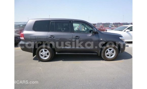 Buy Import Toyota Land Cruiser Other Car in Import - Dubai in Harare Buy Import Toyota Land Cruiser Other Car in Import - Dubai in Harare