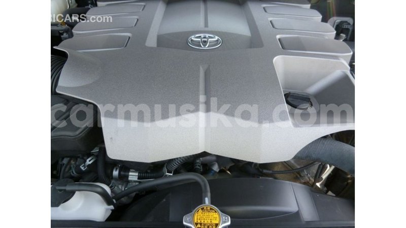 Big with watermark toyota land cruiser harare import dubai 12995