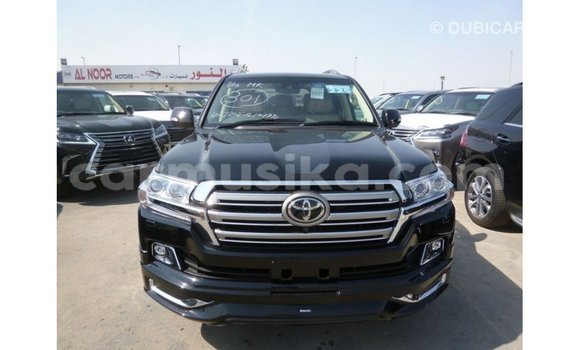 Tenga Imported Toyota Land Cruiser Nhema Mota in Import - Dubai in Harare Tenga Imported Toyota Land Cruiser Nhema Mota in Import - Dubai in Harare