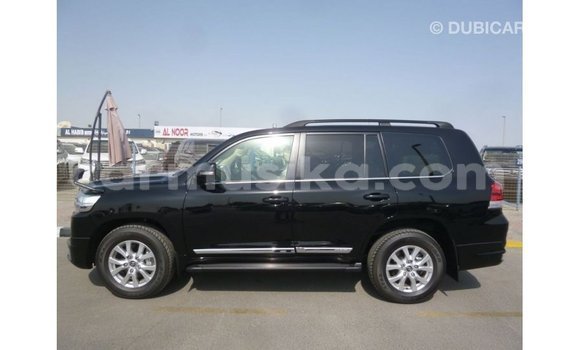 Tenga Imported Toyota Land Cruiser Nhema Mota in Import - Dubai in Harare Tenga Imported Toyota Land Cruiser Nhema Mota in Import - Dubai in Harare