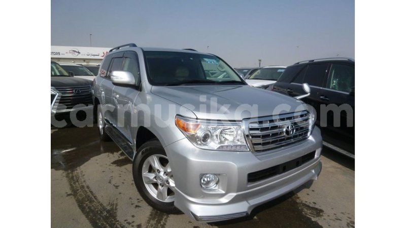 Big with watermark toyota land cruiser harare import dubai 12999