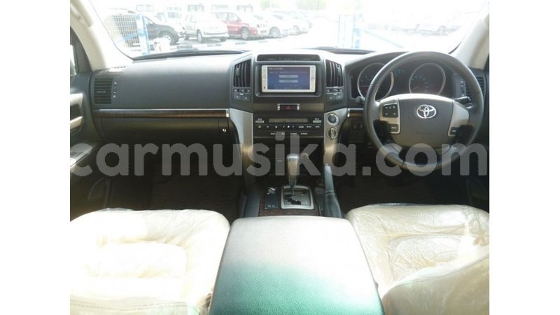 Big with watermark toyota land cruiser harare import dubai 12999