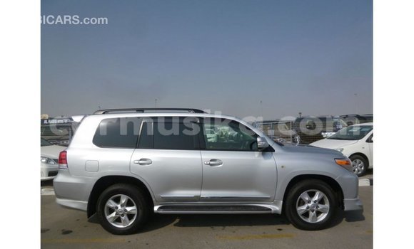 Acheter Import Voiture Toyota Land Cruiser Autre à Import - Dubai, Harare Acheter Import Voiture Toyota Land Cruiser Autre à Import - Dubai, Harare