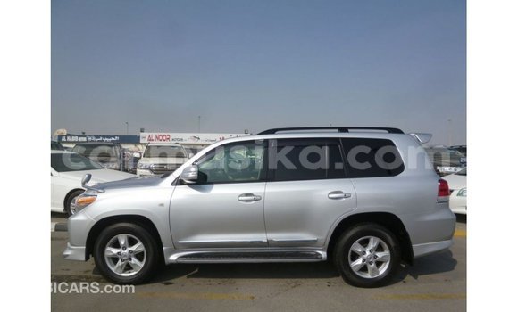 Acheter Import Voiture Toyota Land Cruiser Autre à Import - Dubai, Harare Acheter Import Voiture Toyota Land Cruiser Autre à Import - Dubai, Harare