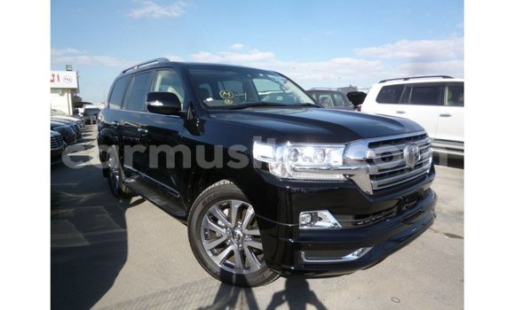 Nunua Imported Toyota Land Cruiser Nyeusi Gari ndani ya Import - Dubai nchini Harare Nunua Imported Toyota Land Cruiser Nyeusi Gari ndani ya Import - Dubai nchini Harare