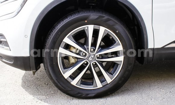 Acheter Import Voiture Renault Koleos Blanc à Import - Dubai, Harare Acheter Import Voiture Renault Koleos Blanc à Import - Dubai, Harare