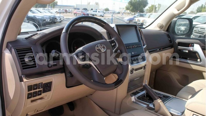 Big with watermark toyota land cruiser harare import dubai 13015