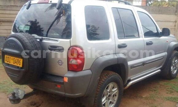 Nunua Ilio tumika Jeep Cherokee Fedha Gari ndani ya Harare nchini Harare Nunua Ilio tumika Jeep Cherokee Fedha Gari ndani ya Harare nchini Harare