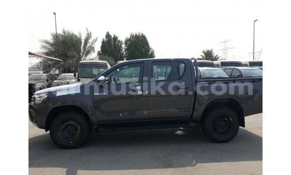 Buy Import Toyota Hilux Black Car in Import - Dubai in Harare Buy Import Toyota Hilux Black Car in Import - Dubai in Harare