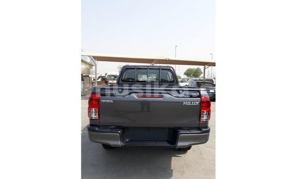 Buy Import Toyota Hilux Black Car in Import - Dubai in Harare Buy Import Toyota Hilux Black Car in Import - Dubai in Harare