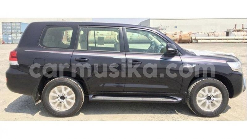 Big with watermark toyota land cruiser harare import dubai 13030