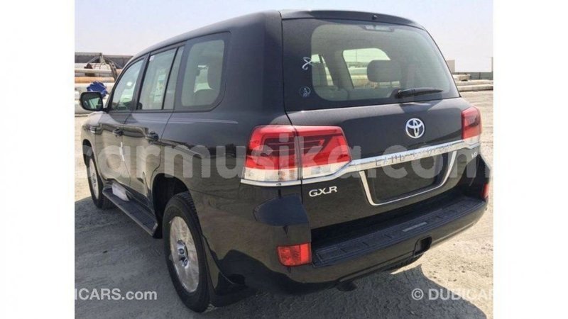 Big with watermark toyota land cruiser harare import dubai 13030