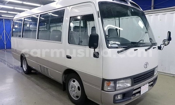 Nunua Ilio tumika Toyota Dyna Nyingine Lori ndani ya Harare nchini Harare