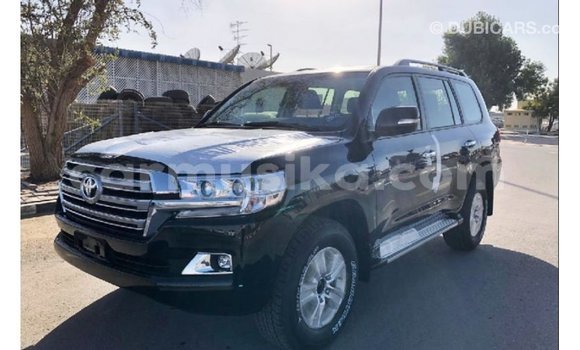 Acheter Import Voiture Toyota Land Cruiser Noir à Import - Dubai, Harare Acheter Import Voiture Toyota Land Cruiser Noir à Import - Dubai, Harare