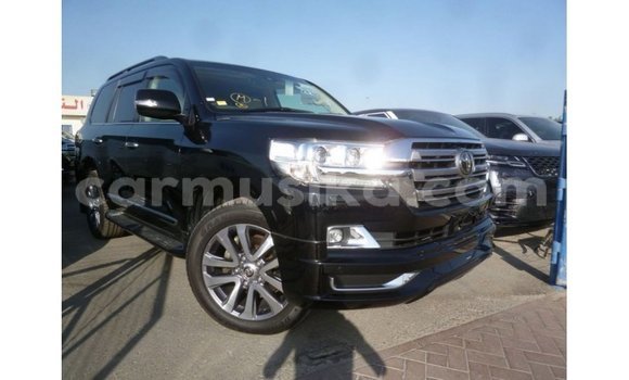 Tenga Imported Toyota Land Cruiser Nhema Mota in Import - Dubai in Harare Tenga Imported Toyota Land Cruiser Nhema Mota in Import - Dubai in Harare