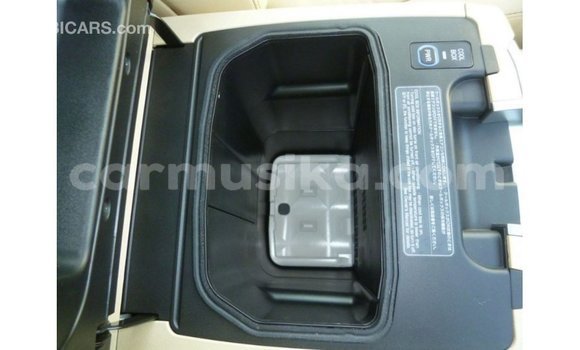 Tenga Imported Toyota Land Cruiser Nhema Mota in Import - Dubai in Harare Tenga Imported Toyota Land Cruiser Nhema Mota in Import - Dubai in Harare