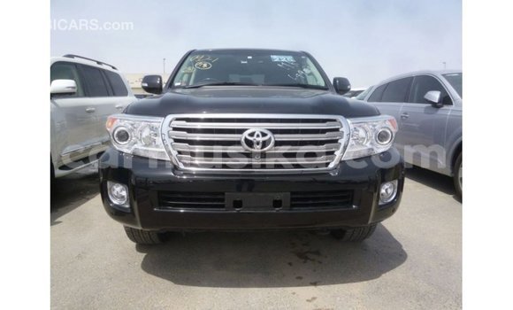 Tenga Imported Toyota Land Cruiser Nhema Mota in Import - Dubai in Harare Tenga Imported Toyota Land Cruiser Nhema Mota in Import - Dubai in Harare