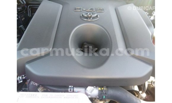 Nunua Imported Toyota Prado Nyeusi Gari ndani ya Import - Dubai nchini Harare Nunua Imported Toyota Prado Nyeusi Gari ndani ya Import - Dubai nchini Harare