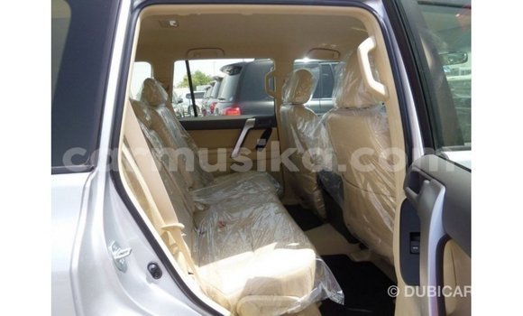 Nunua Imported Toyota Prado Nyingine Gari ndani ya Import - Dubai nchini Harare Nunua Imported Toyota Prado Nyingine Gari ndani ya Import - Dubai nchini Harare