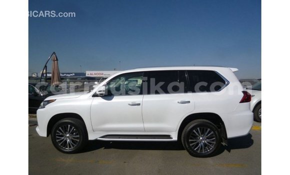 Buy Import Lexus LX White Car in Import - Dubai in Harare Buy Import Lexus LX White Car in Import - Dubai in Harare