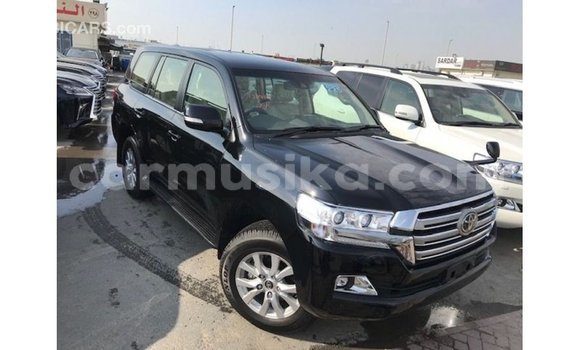 Tenga Imported Toyota Land Cruiser Nhema Mota in Import - Dubai in Harare Tenga Imported Toyota Land Cruiser Nhema Mota in Import - Dubai in Harare