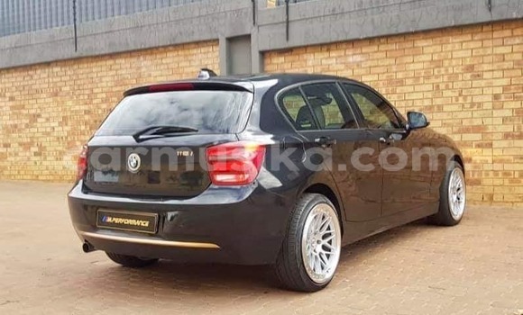Tenga Tsaru BMW 315 Nhema Mota in Beitbridge in Matabeleland South Tenga Tsaru BMW 315 Nhema Mota in Beitbridge in Matabeleland South