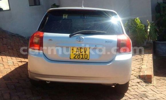 Nunua Ilio tumika Toyota Runx Fedha Gari ndani ya Harare nchini Harare Nunua Ilio tumika Toyota Runx Fedha Gari ndani ya Harare nchini Harare