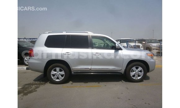 Nunua Imported Toyota Land Cruiser Nyingine Gari ndani ya Import - Dubai nchini Harare Nunua Imported Toyota Land Cruiser Nyingine Gari ndani ya Import - Dubai nchini Harare