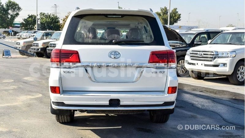 Big with watermark toyota land cruiser harare import dubai 13060