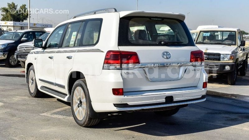 Big with watermark toyota land cruiser harare import dubai 13060