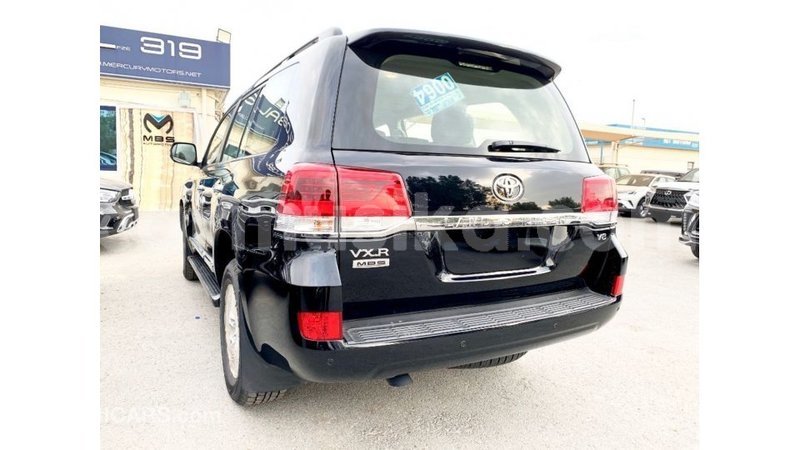 Big with watermark toyota land cruiser harare import dubai 13066