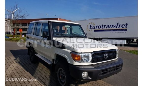 Buy Import Toyota Land Cruiser White Car in Import - Dubai in Harare Buy Import Toyota Land Cruiser White Car in Import - Dubai in Harare