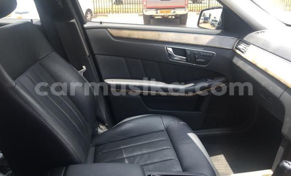 Buy Used Mercedes‒Benz E-klasse Black Car in Harare in Harare Buy Used Mercedes‒Benz E-klasse Black Car in Harare in Harare