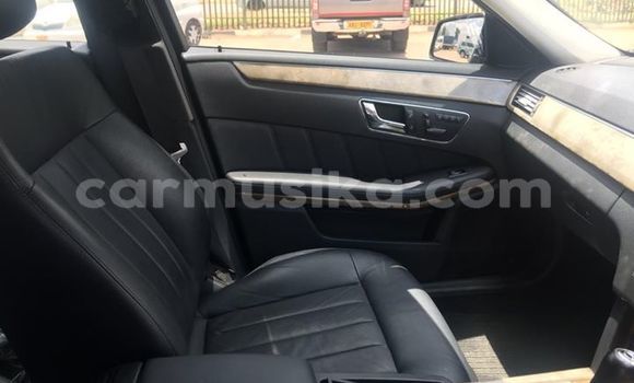 Buy Used Mercedes‒Benz E-klasse Black Car in Harare in Harare Buy Used Mercedes‒Benz E-klasse Black Car in Harare in Harare