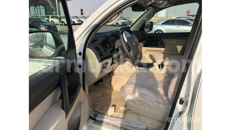 Big with watermark toyota land cruiser harare import dubai 13093