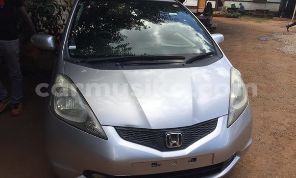 Buy Used Honda Fit Silver Car in Harare in Harare Buy Used Honda Fit Silver Car in Harare in Harare
