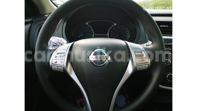 Big with watermark nissan altima harare import dubai 13101