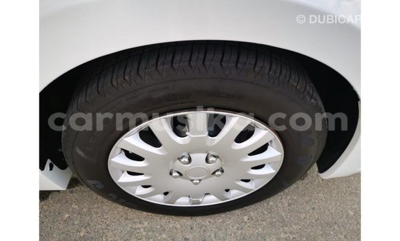 Acheter Import Voiture Nissan Altima Blanc à Import - Dubai, Harare Acheter Import Voiture Nissan Altima Blanc à Import - Dubai, Harare