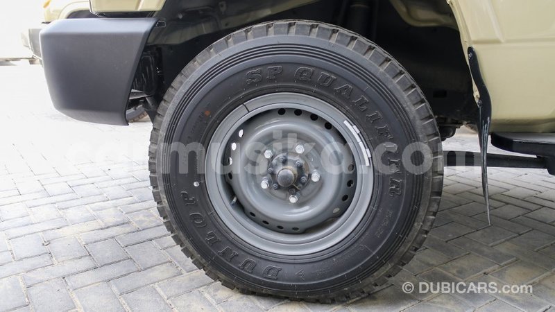 Big with watermark toyota land cruiser harare import dubai 13107