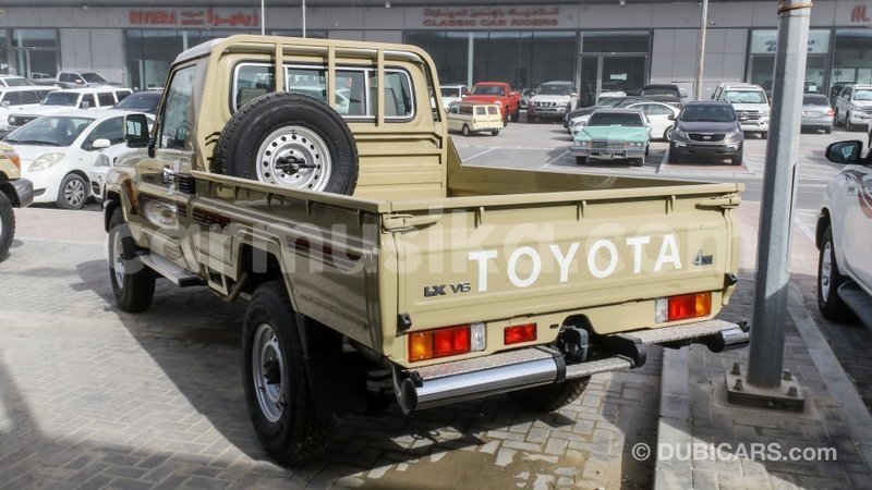 Big with watermark toyota land cruiser harare import dubai 13110