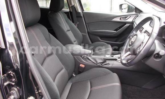 Buy Used Mazda Axela Blue Car in Masvingo in Masvingo Buy Used Mazda Axela Blue Car in Masvingo in Masvingo