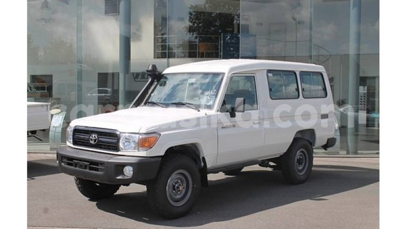 Big with watermark toyota land cruiser harare import dubai 13134