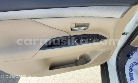 Acheter Import Voiture Mitsubishi Outlander Blanc à Import - Dubai, Harare Acheter Import Voiture Mitsubishi Outlander Blanc à Import - Dubai, Harare
