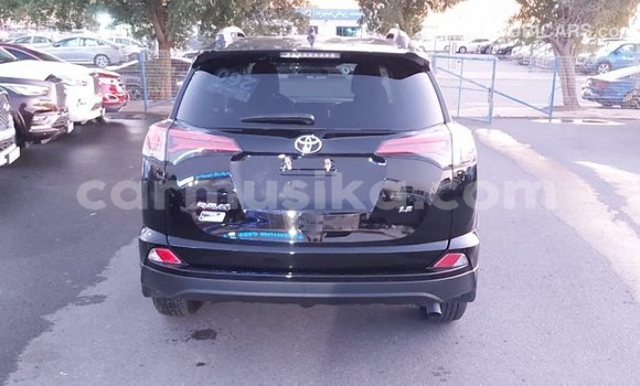 Acheter Import Utilitaire Toyota HiAce Noir à Import - Dubai, Harare Acheter Import Utilitaire Toyota HiAce Noir à Import - Dubai, Harare