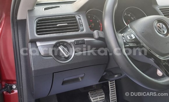 Acheter Import Voiture Volkswagen Passat Rouge à Import - Dubai, Harare Acheter Import Voiture Volkswagen Passat Rouge à Import - Dubai, Harare