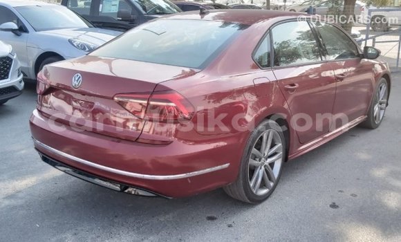 Acheter Import Voiture Volkswagen Passat Rouge à Import - Dubai, Harare Acheter Import Voiture Volkswagen Passat Rouge à Import - Dubai, Harare