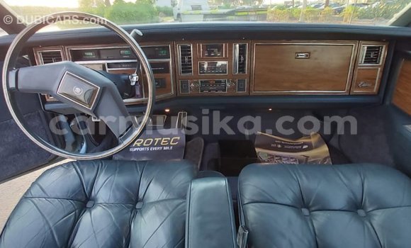 Acheter Import Voiture Cadillac Eldorado Bleu à Import - Dubai, Harare Acheter Import Voiture Cadillac Eldorado Bleu à Import - Dubai, Harare