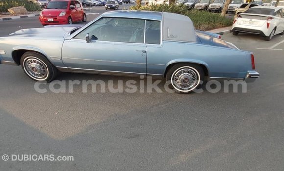 Acheter Import Voiture Cadillac Eldorado Bleu à Import - Dubai, Harare Acheter Import Voiture Cadillac Eldorado Bleu à Import - Dubai, Harare