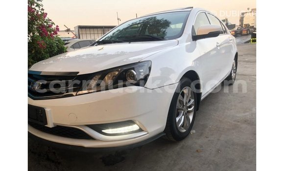 Acheter Import Voiture Geely Emgrand 7 Blanc à Import - Dubai, Harare Acheter Import Voiture Geely Emgrand 7 Blanc à Import - Dubai, Harare